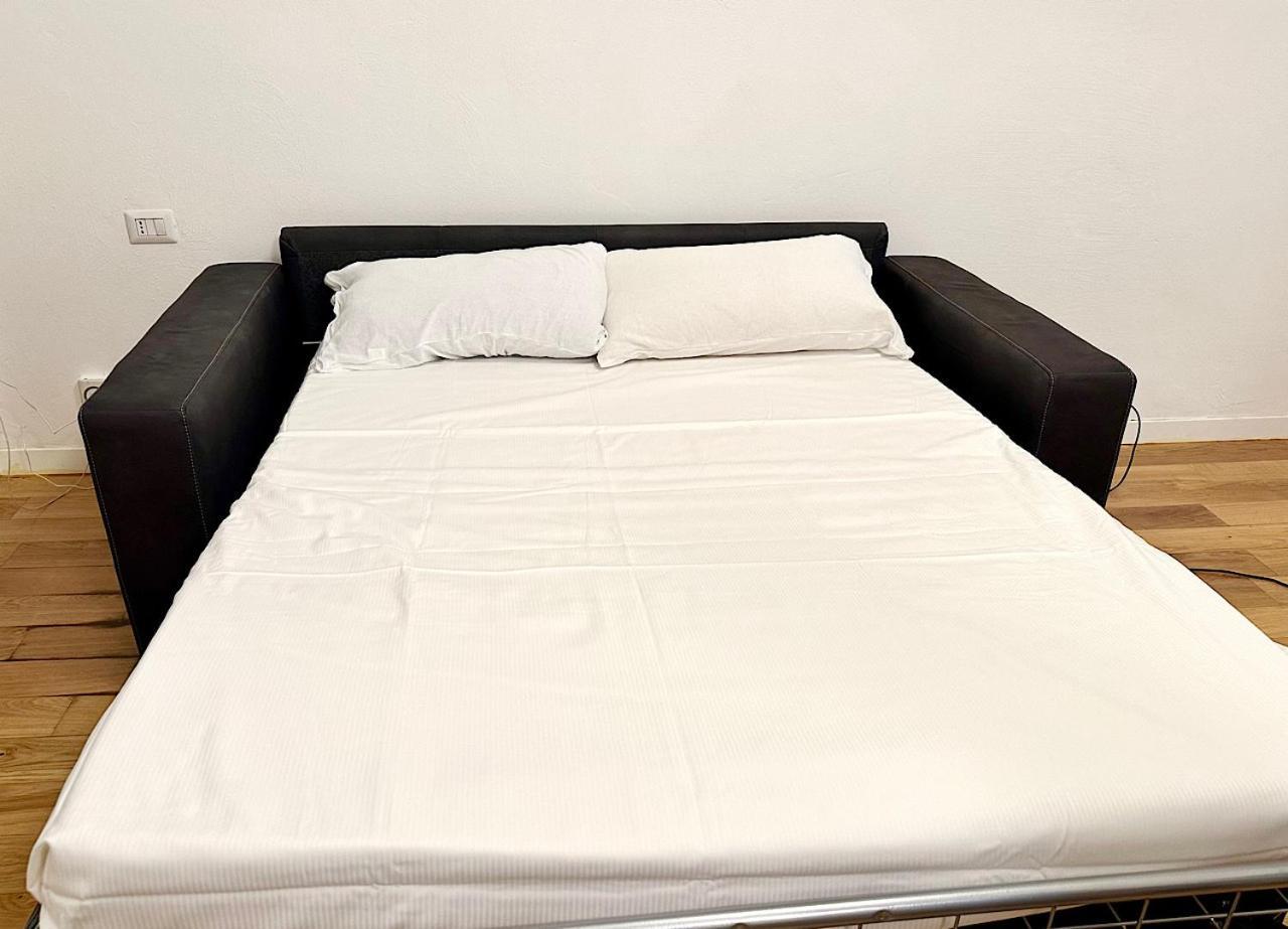 Isola - Garibaldi Lovely Apt. With Netflix And Wifi Milan Exterior photo